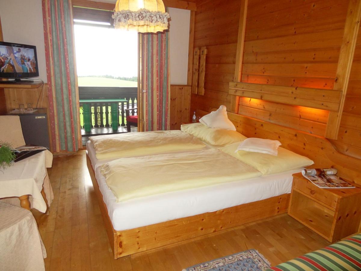 Bio - Hotel - Alpengasthof Koralpenblick Deutschlandsberg Exteriör bild